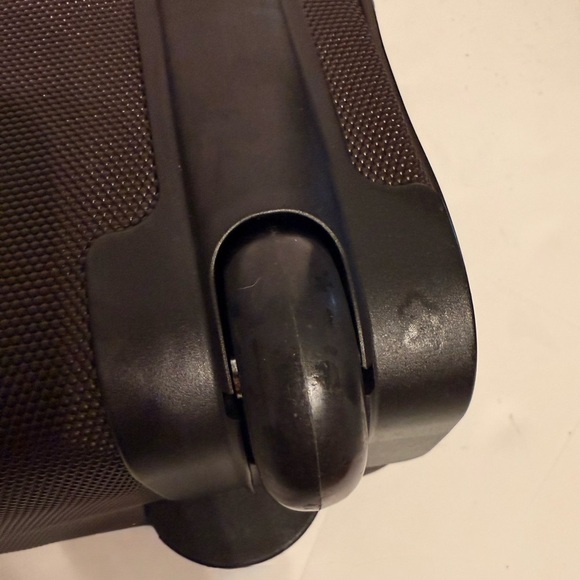 Solo New York Leather Briefcase Computer Roller Bag Style D529-3 Brown W Strap - Picture 6 of 16